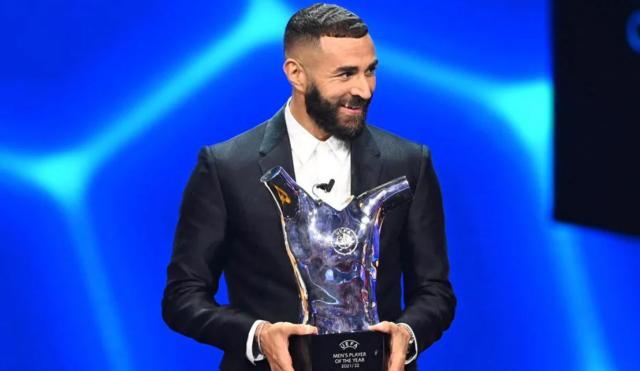 必发app-欧足联颁奖：本泽马获欧洲足球先生 安帅最佳主帅